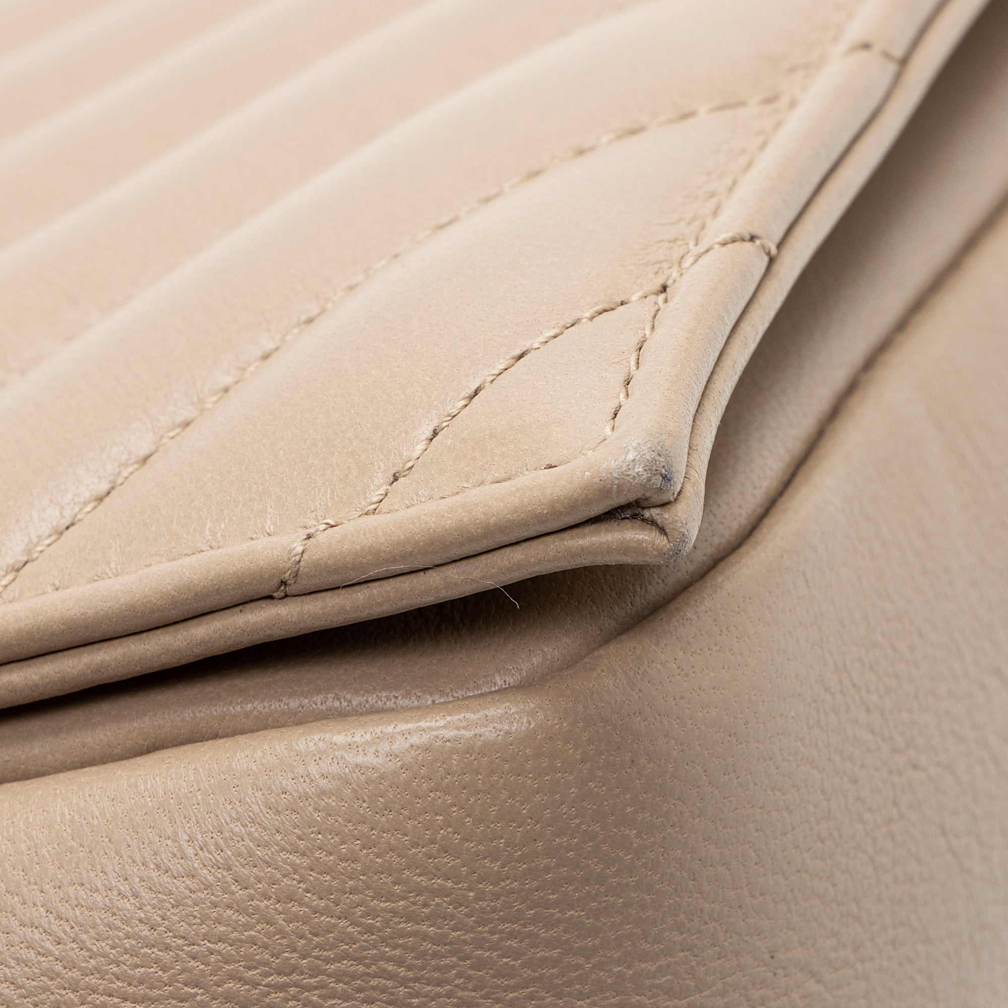 Saint Laurent Matelasse Lambskin Kate 99 Shoulder Bag (SHF-22633)