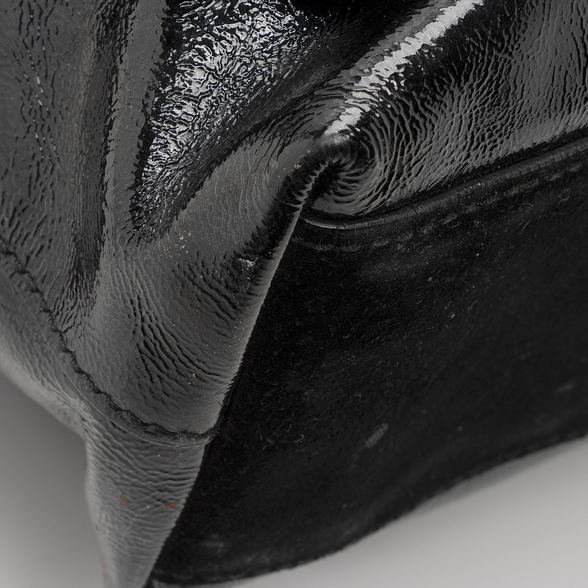 Saint Laurent Patent Leather Suede Fringe Tote (SHF-22368)
