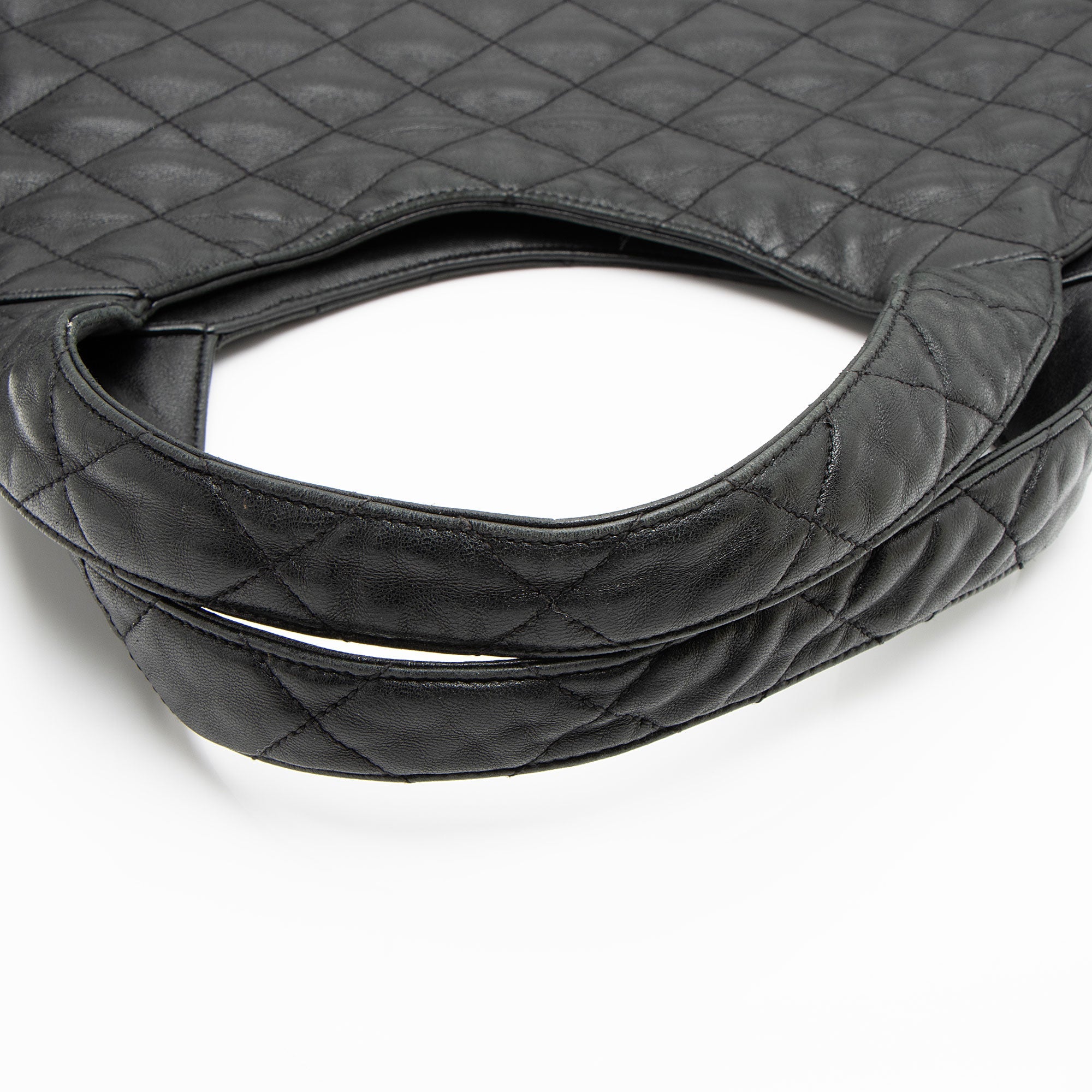 Saint Laurent Quilted Lambskin Monogram Icare Maxi Shopping Tote