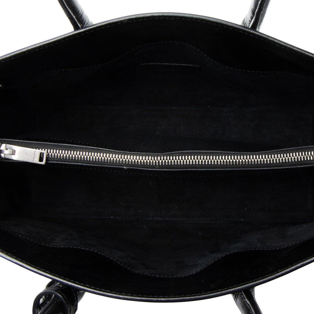 Saint Laurent Textured Patent Leather Sac De Jour Medium Tote