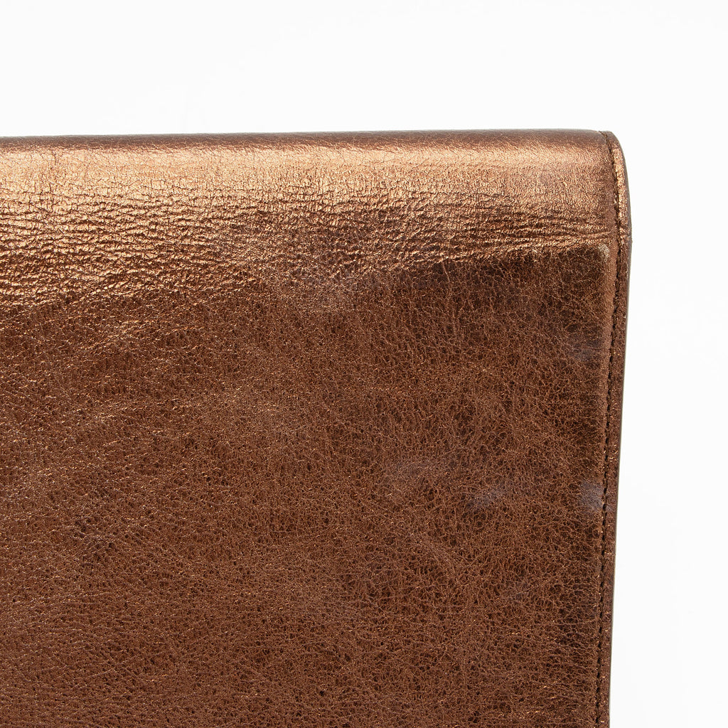 Saint Laurent Vintage Metallic Calfskin Monogram Belle de Jour Clutch (SHF-VMKI8c)