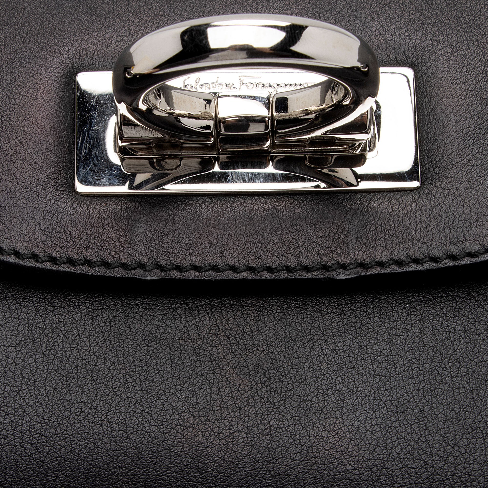 Salvatore Ferragamo Calfskin Ganchini Jules Satchel (SHF-5PXr2S)