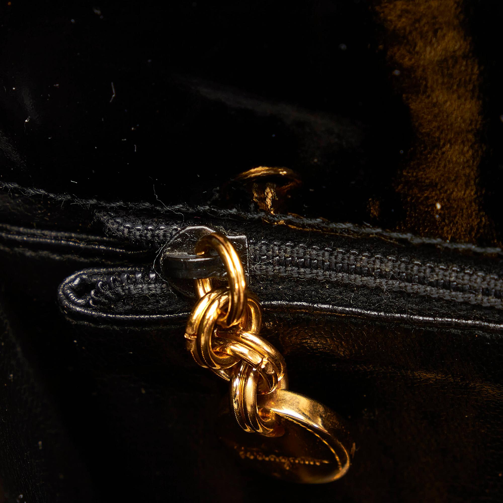 Salvatore Ferragamo Gancini Patent Leather Crossbody Bag (SHG-34194)