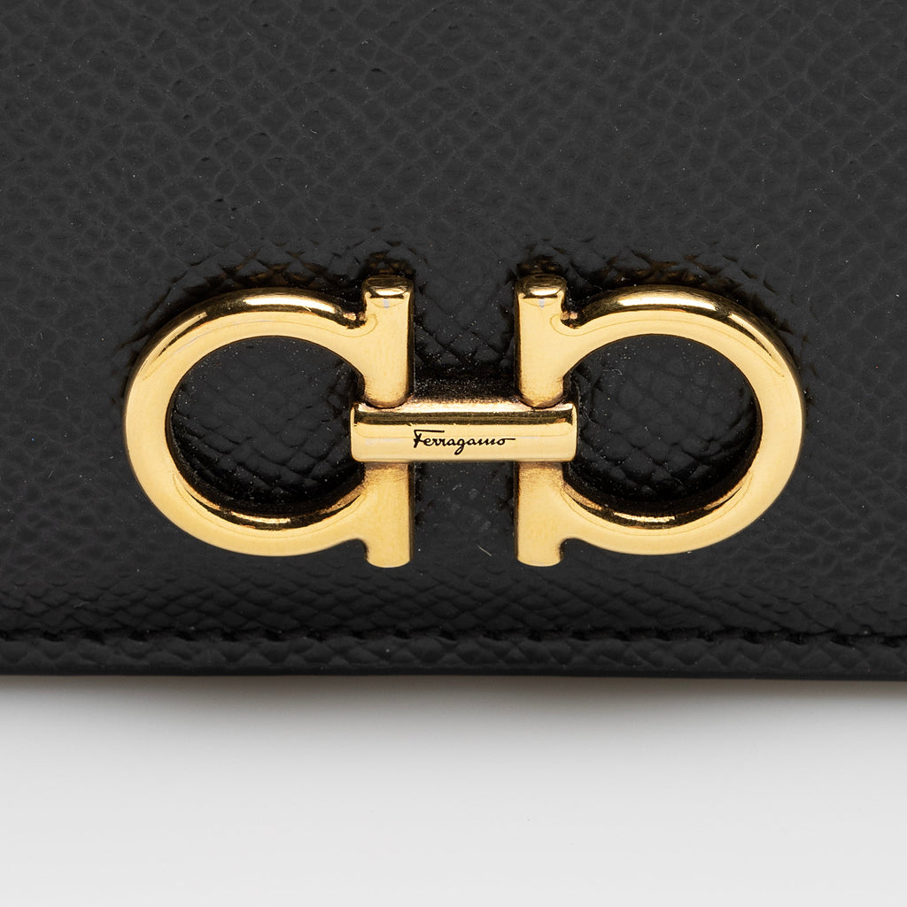 Salvatore Ferragamo Grained Calfskin Gancini French Wallet (SHF-22693)