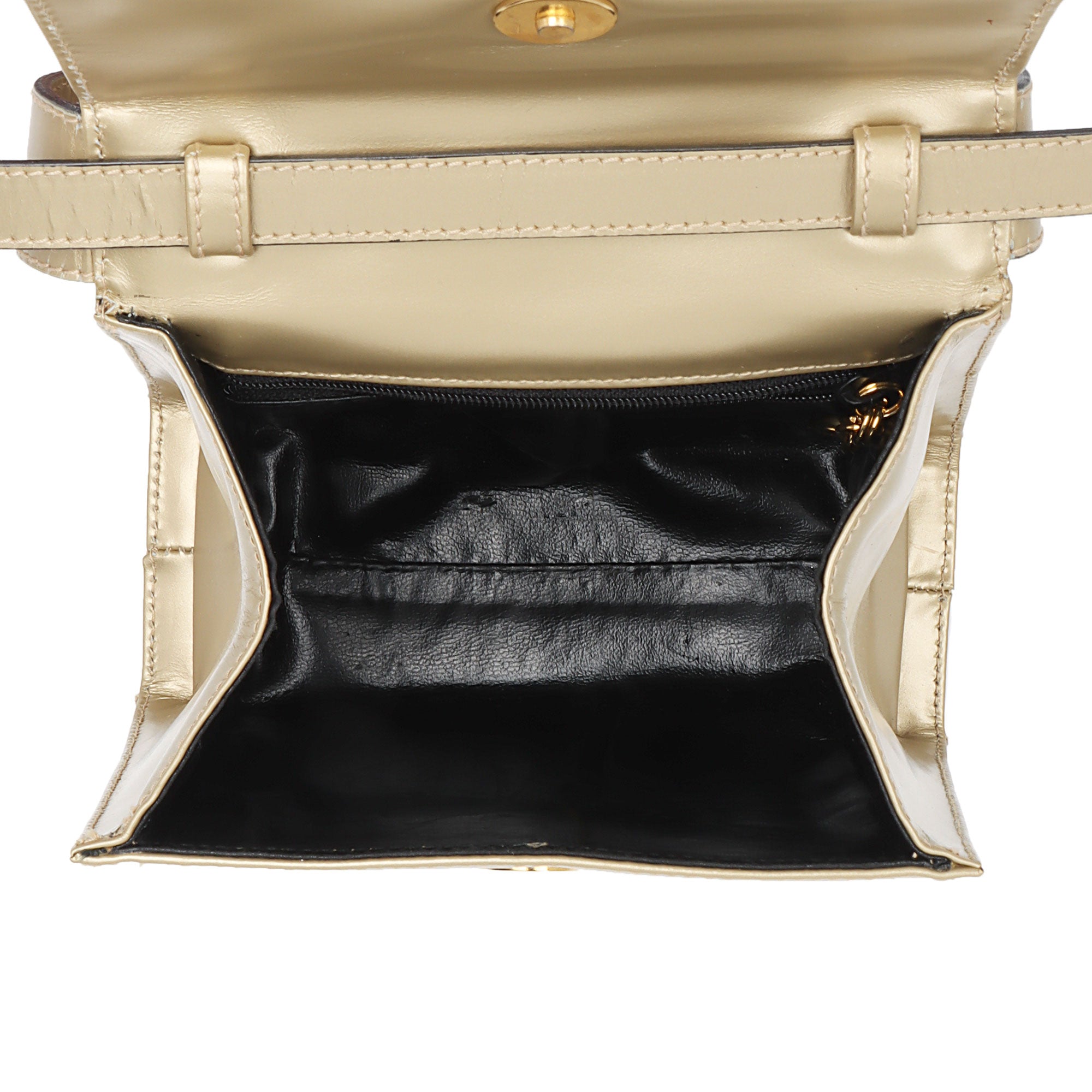 Salvatore Ferragamo Metallic Patent Leather Vara Crossbody Bag (SHF-u2KC7g)