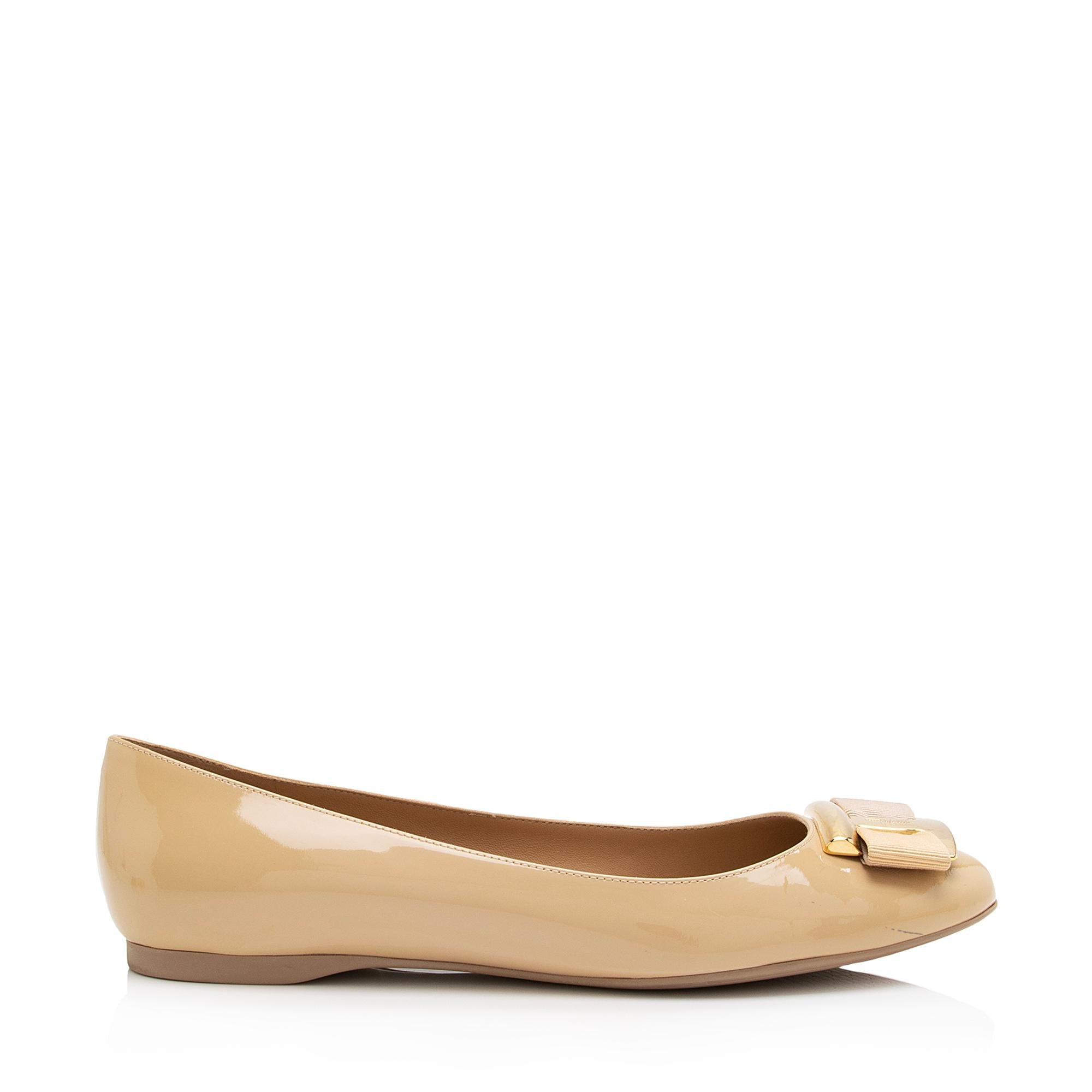 Salvatore Ferragamo Patent Leather Vara Ballet Flats - Size 8 / 38 (SHF-SiwaSo)
