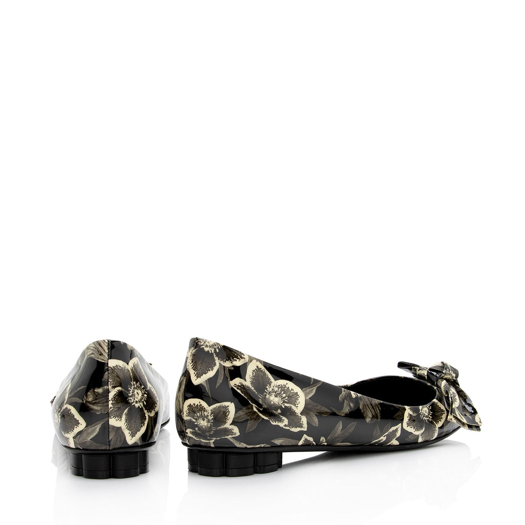 Salvatore Ferragamo Patent Leather Floral Avola Ballet Flats - Size 9.5 / 39.5 (SHF-Bh8Mt4)