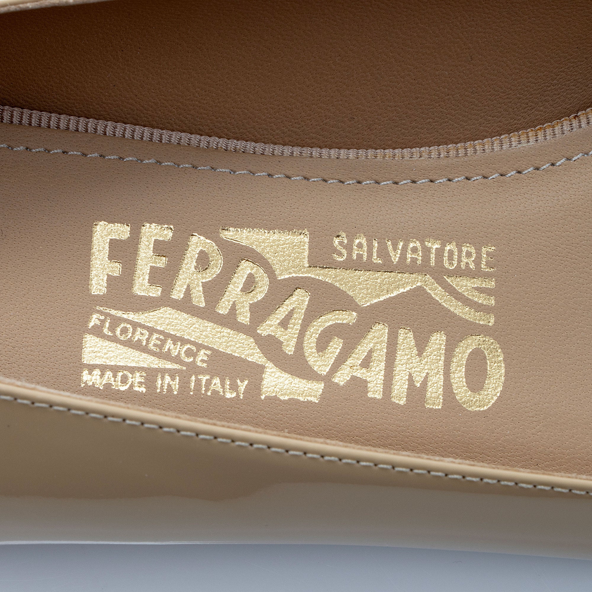 Salvatore Ferragamo Patent Leather Vara Ballet Flats - Size 8 / 38 (SHF-SiwaSo)