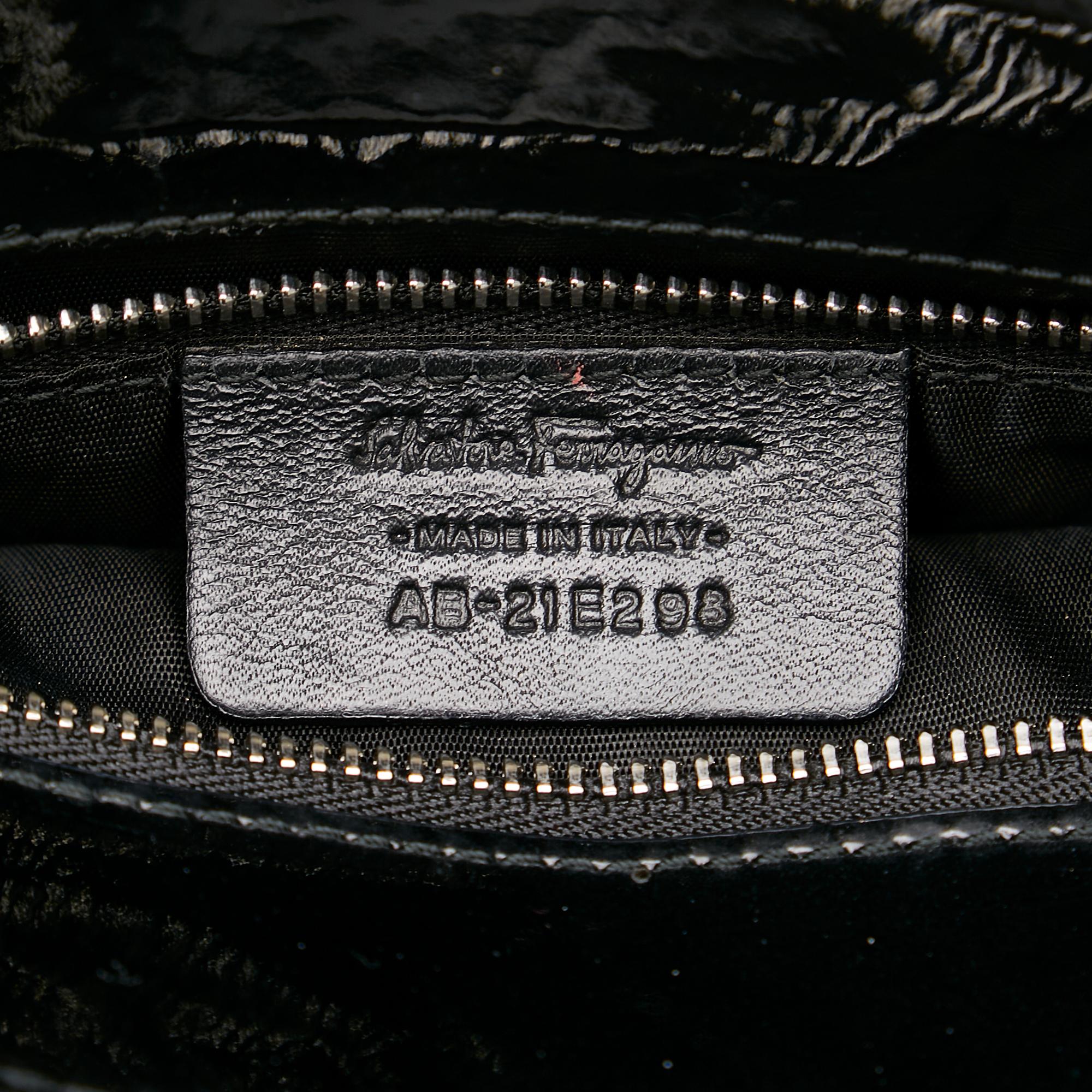 Salvatore Ferragamo Vara Patent Leather Satchel (SHG-9VPUgL)