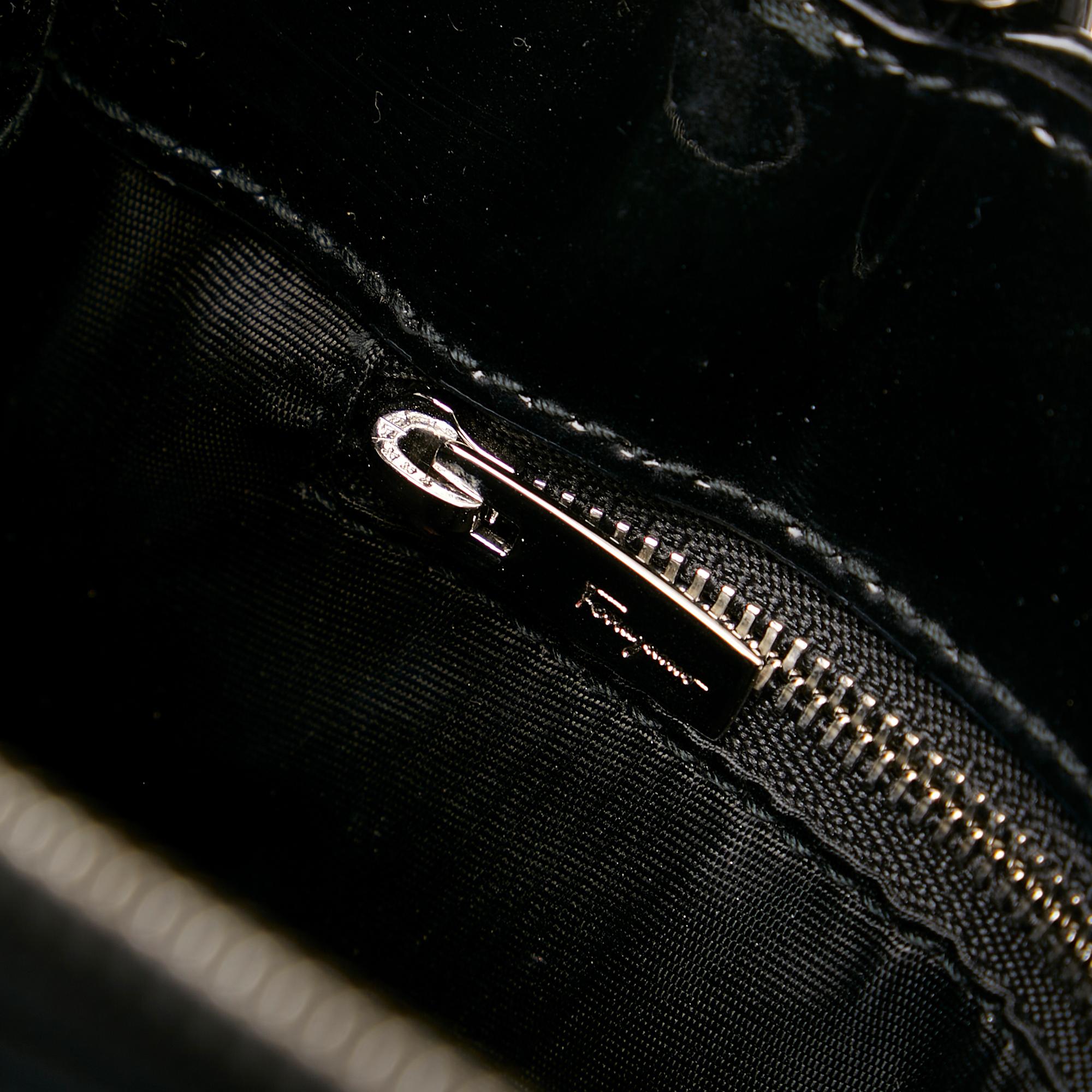 Salvatore Ferragamo Vara Patent Leather Satchel (SHG-9VPUgL)