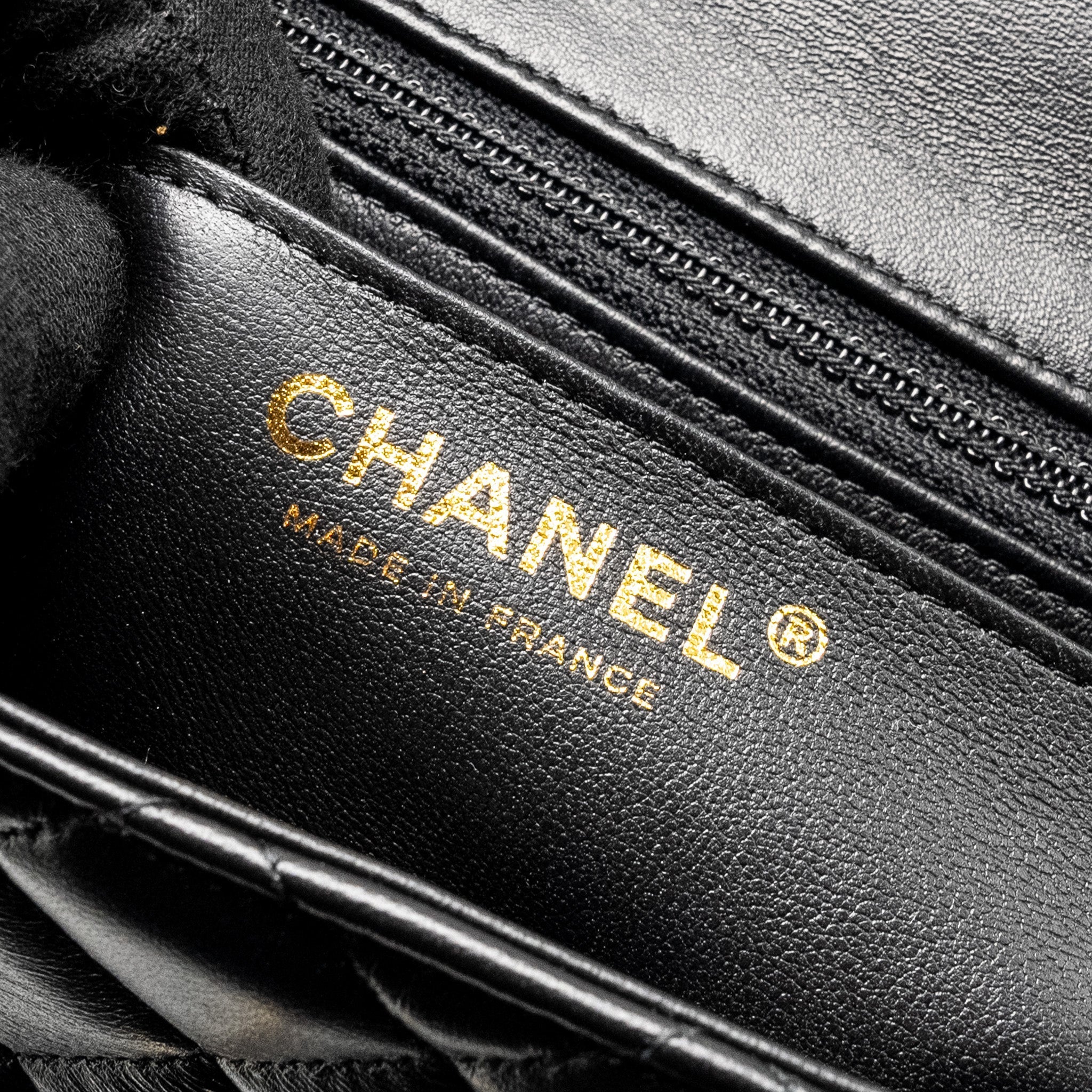 Chanel mini square flap Bag lambskin Black L (Microchip)