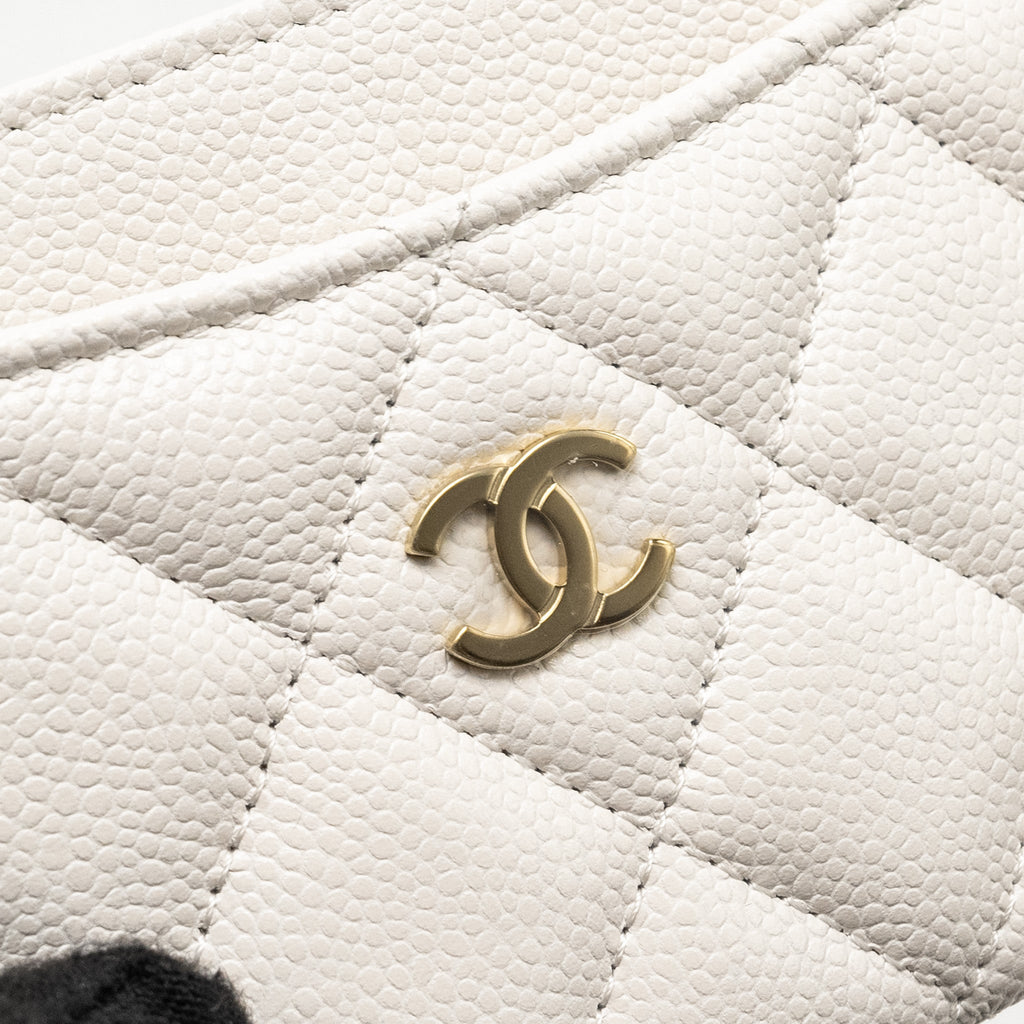 CHANEL Classic Card Holder Caviar White L (Microchip)