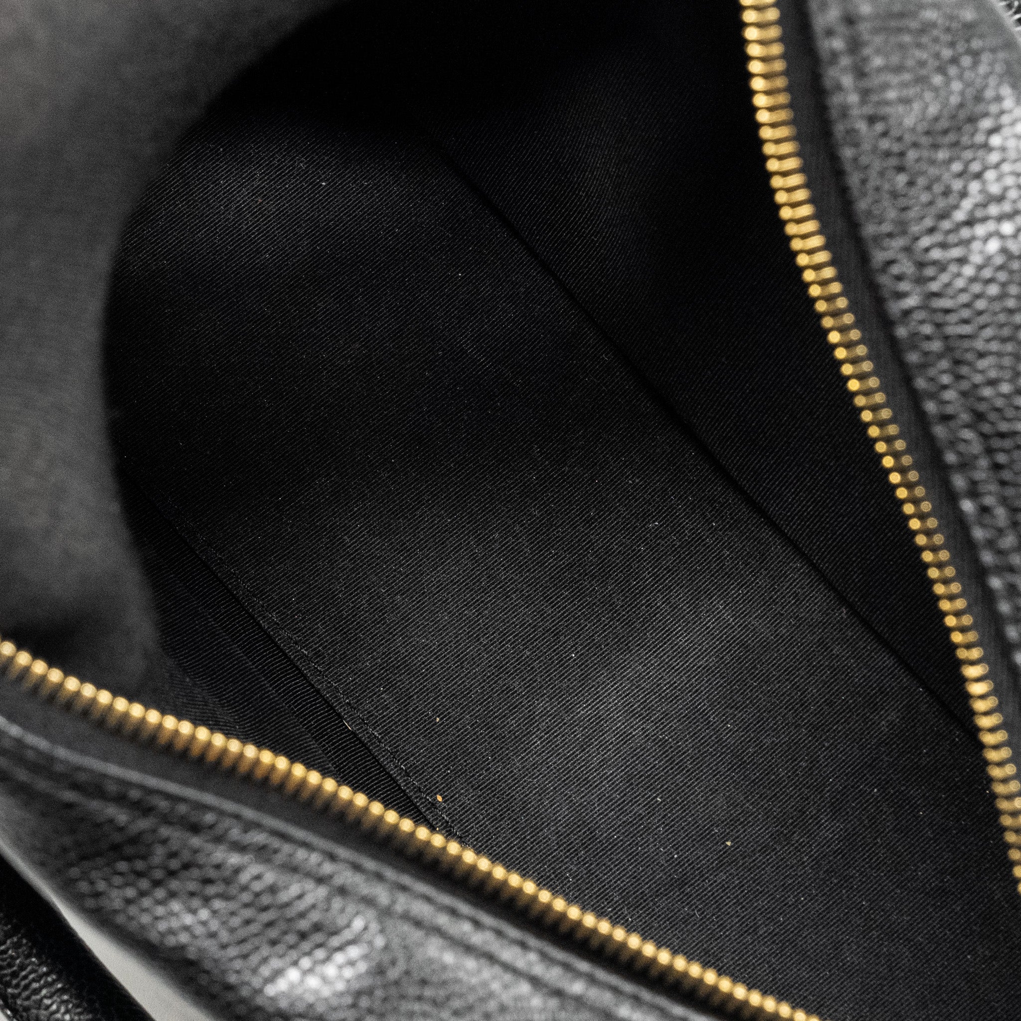 Chanel Vintage Quilted CC Logo Bowling Bag Caviar Black