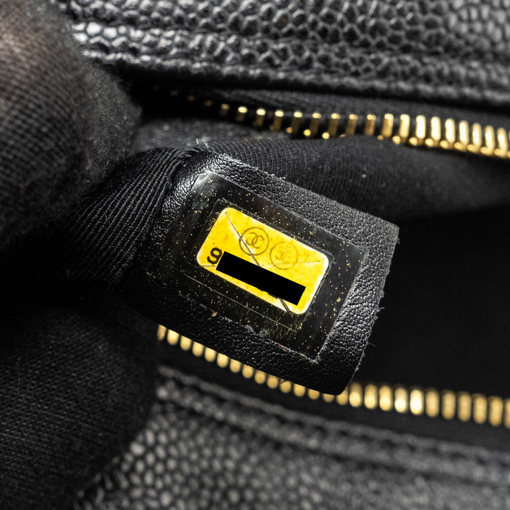 Chanel Vintage Quilted CC Logo Bowling Bag Caviar Black