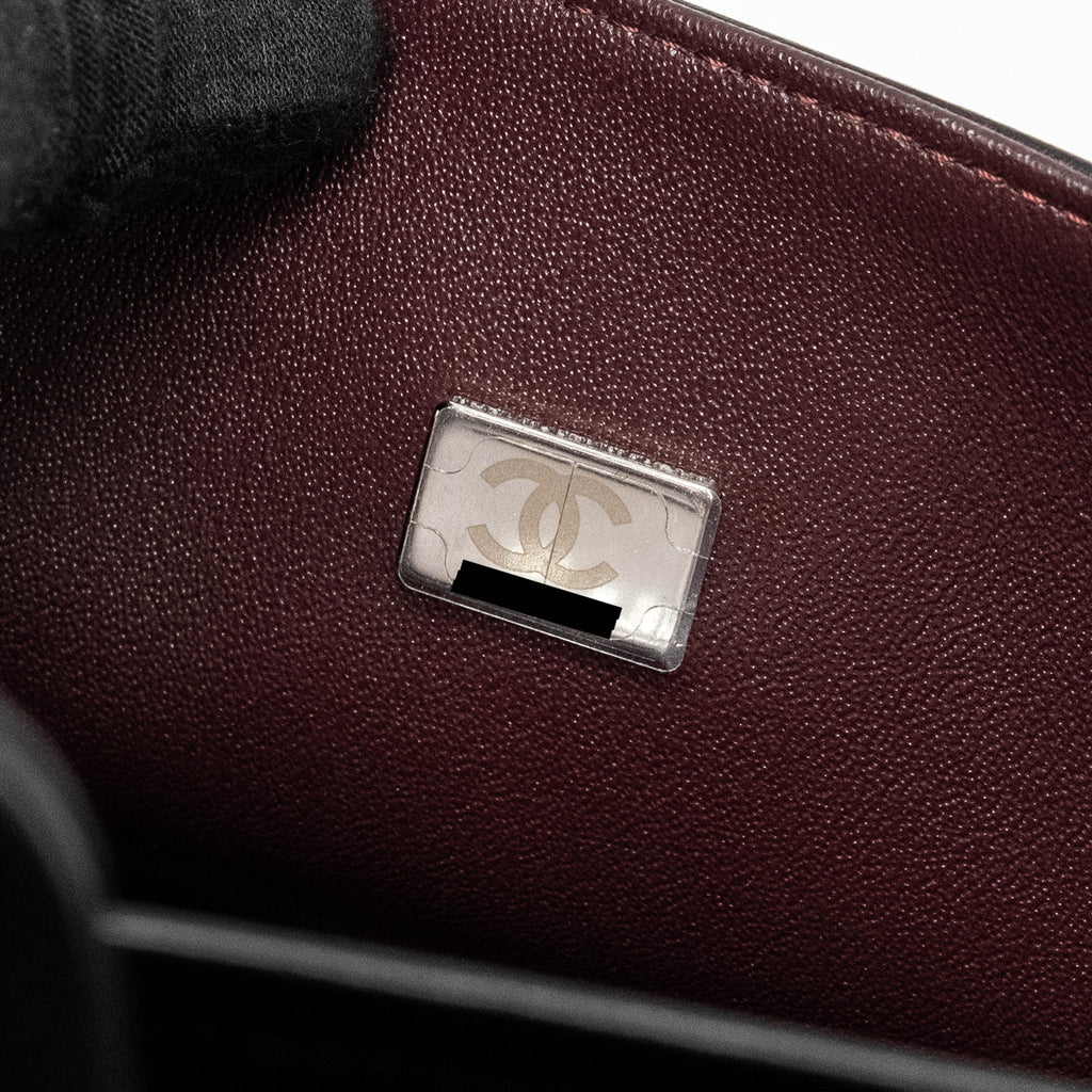 Chanel Medium Classic Double Flap Bag Lambskin Black  (Microchip)