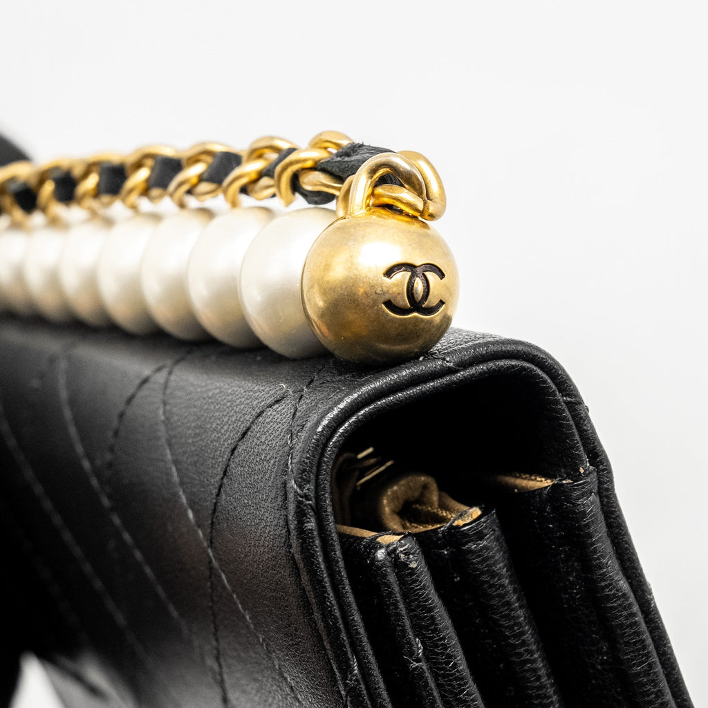 Chanel Quilted Pearl Long Wallet on Chain Goatskin Black