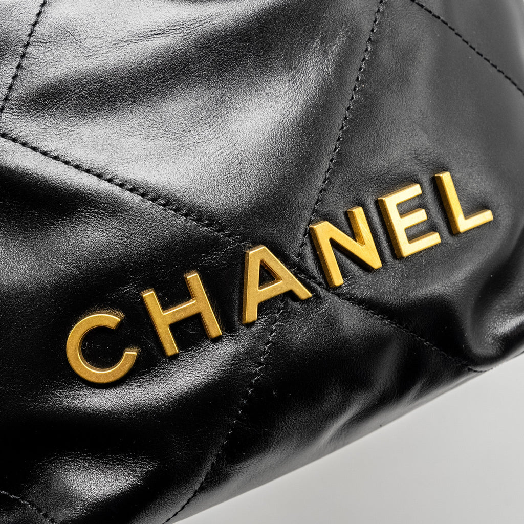 Chanel Mini 22 Bag Shiny Calfskin Black  (microchip)