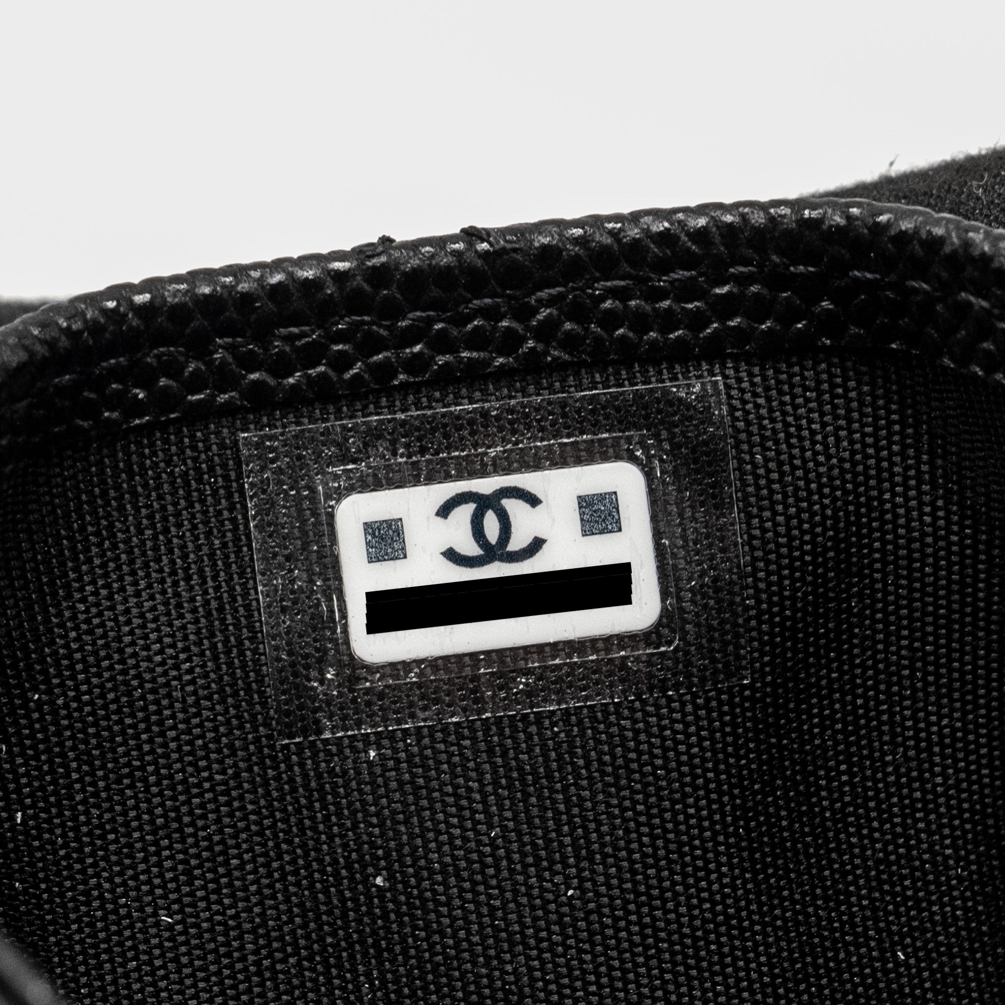 Chanel Detail CC logo Card Holder Caviar Black L(microchip)