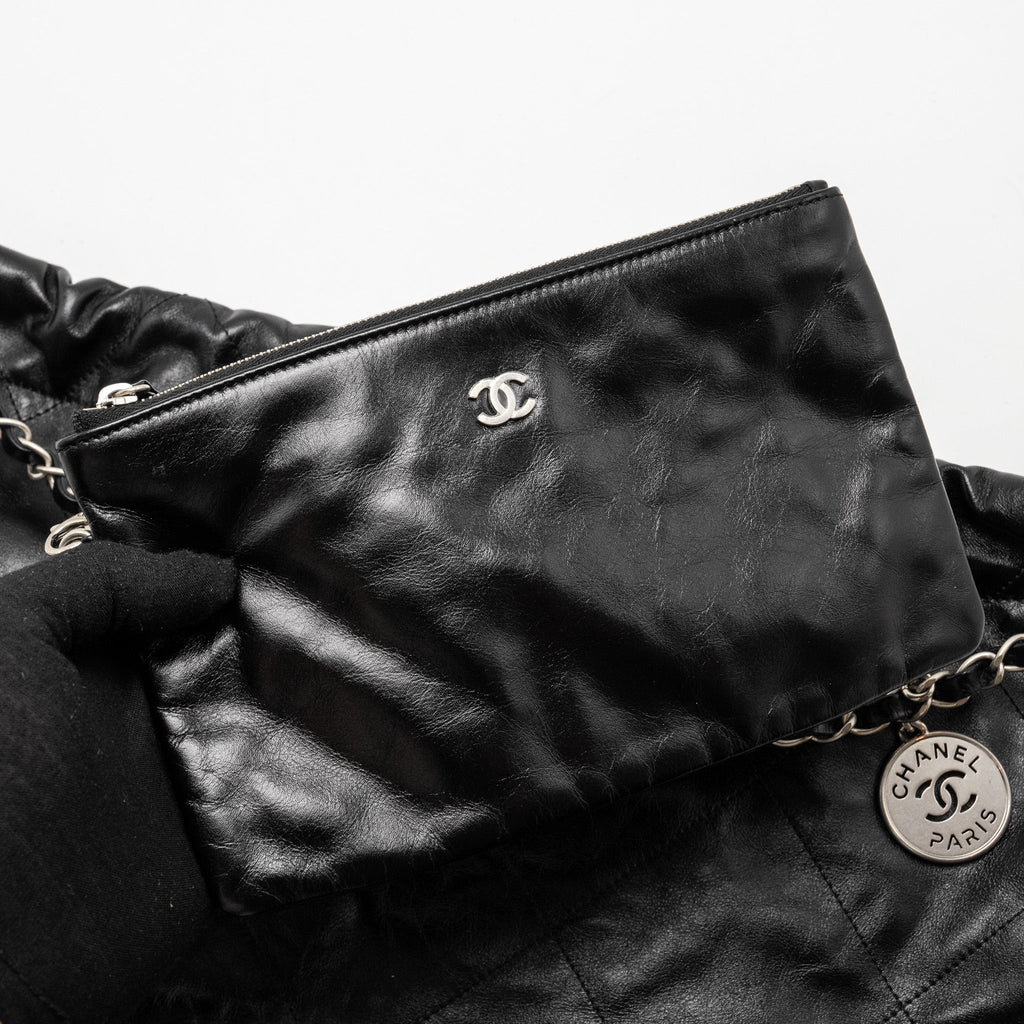 Chanel Medium 22 Shiny Calfskin Black  (microchip)