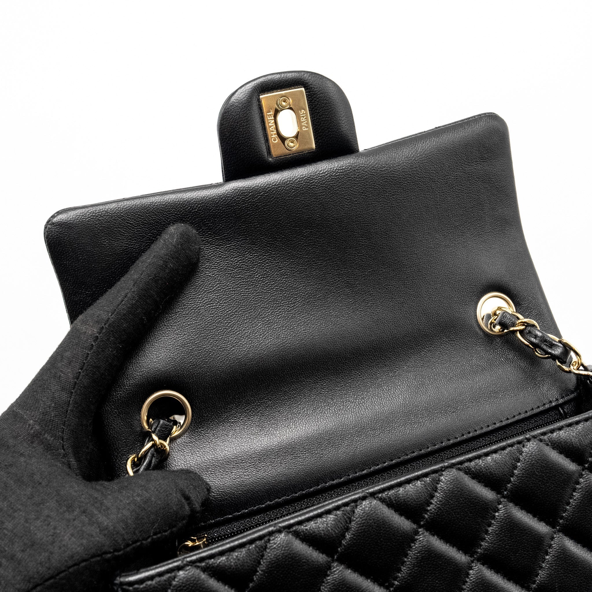 Chanel Mini Rectangular Flap Bag Lambskin Black L (microchip)
