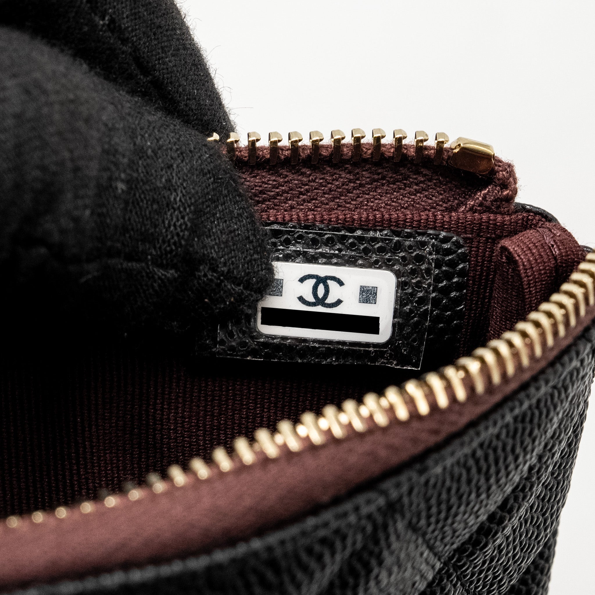 Chanel Classic Small Zipped Pouch Grained Shiny Calfskin Black L (Microchip)