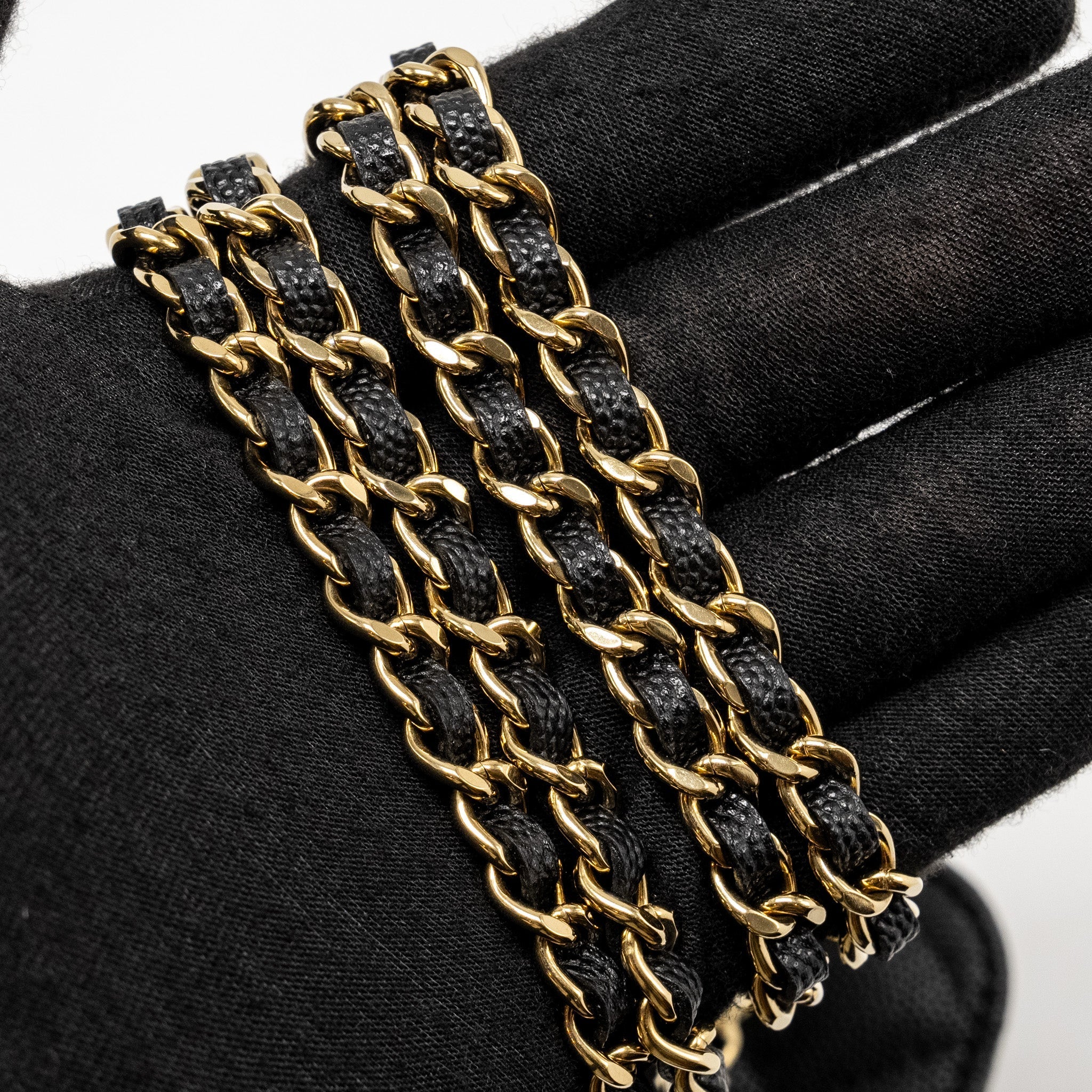 Chanel Mini Vanity with Chain Caviar Black L (Microchip)