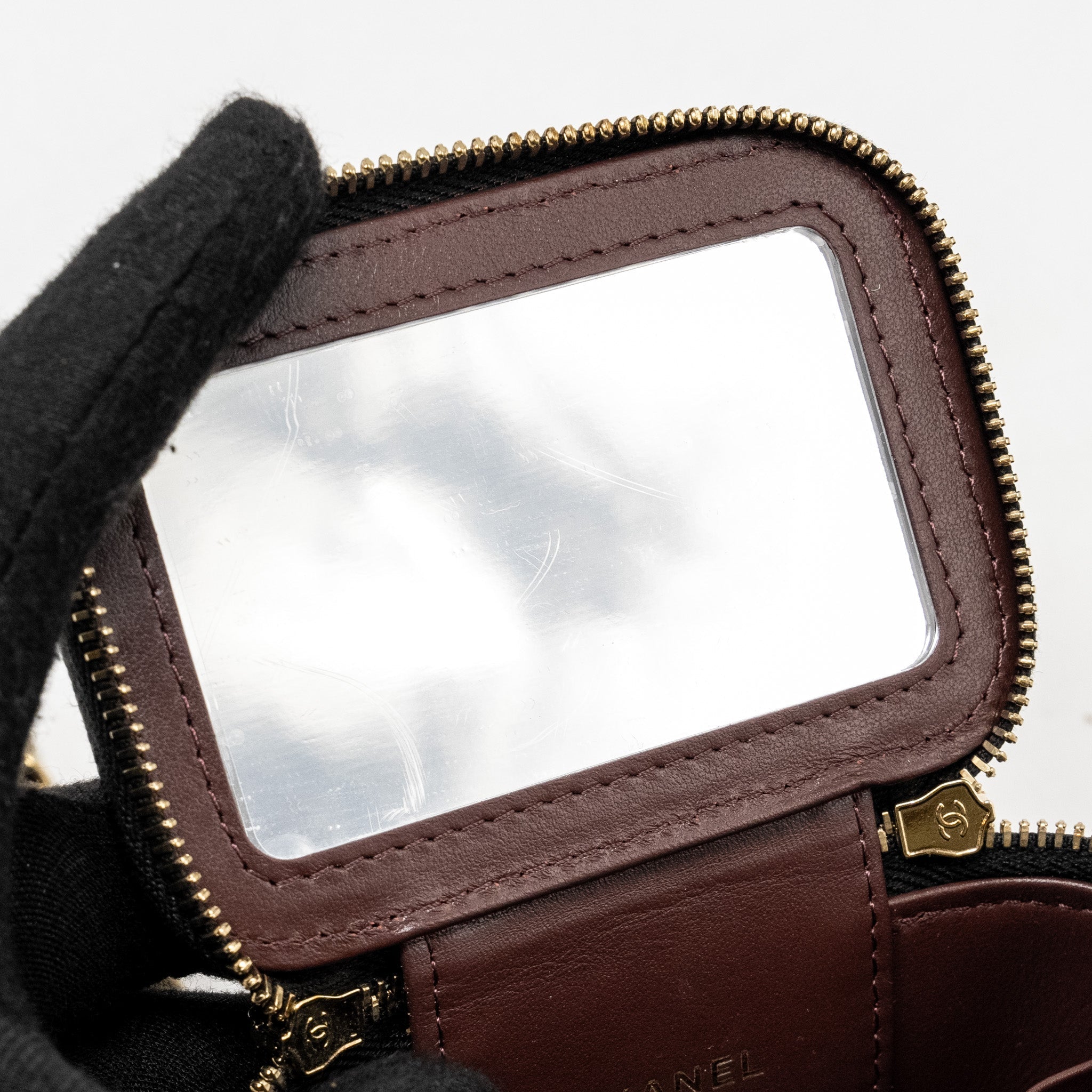 Chanel Mini Vanity with Chain Caviar Black L (Microchip)