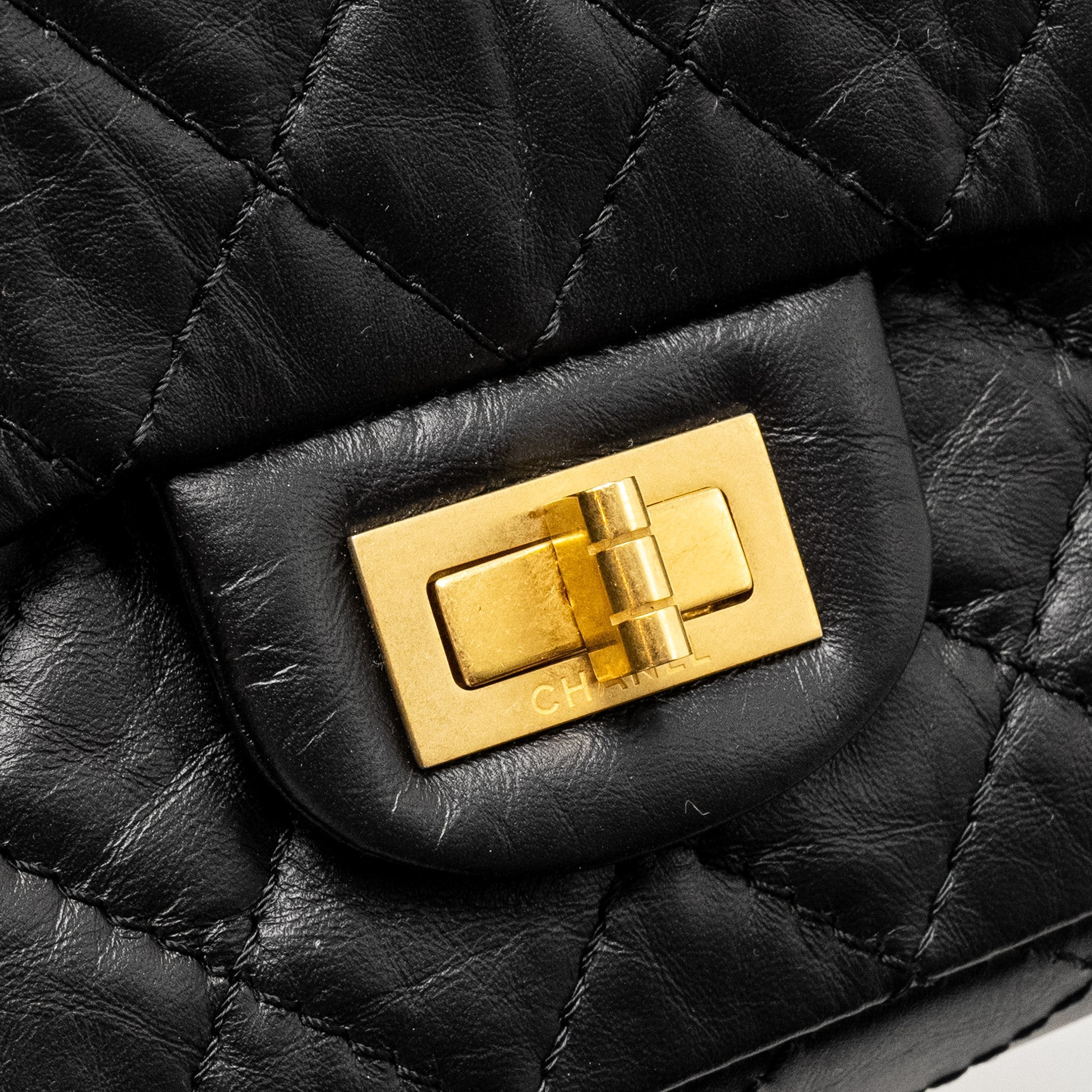 Chanel Mini 2.55 Reissue Aged Calfskin BLACK  (Microchip)