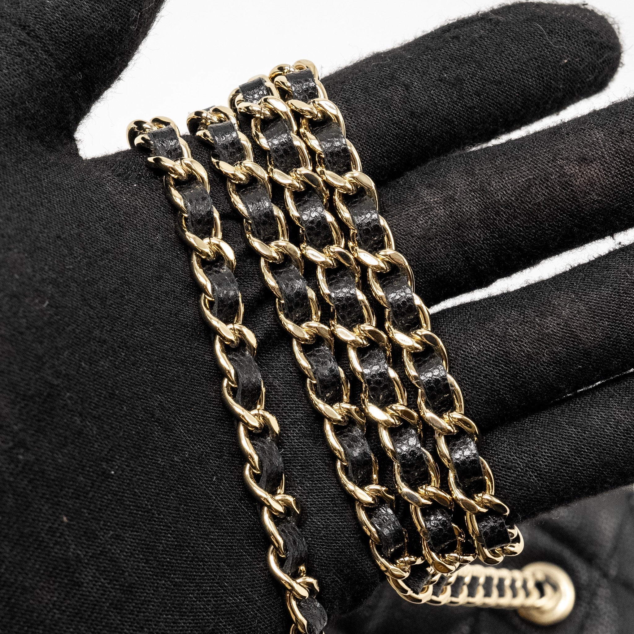 Chanel Long Vanity with Chain Caviar Black L (microchip)