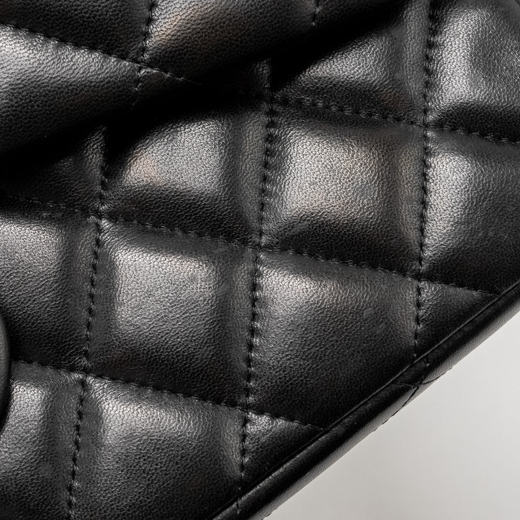 Chanel Jumbo Classic Double Flap Bag Lambskin BLACK