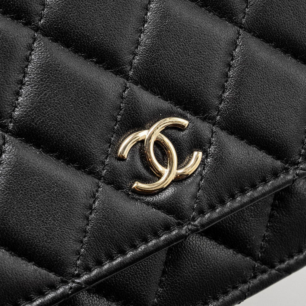Chanel Pearl Chain Wallet On Chain Lambskin Black L(microchip)