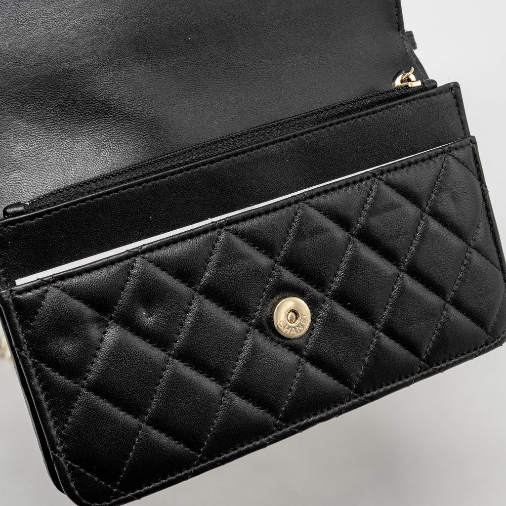 Chanel Pearl Chain Wallet On Chain Lambskin Black L(microchip)