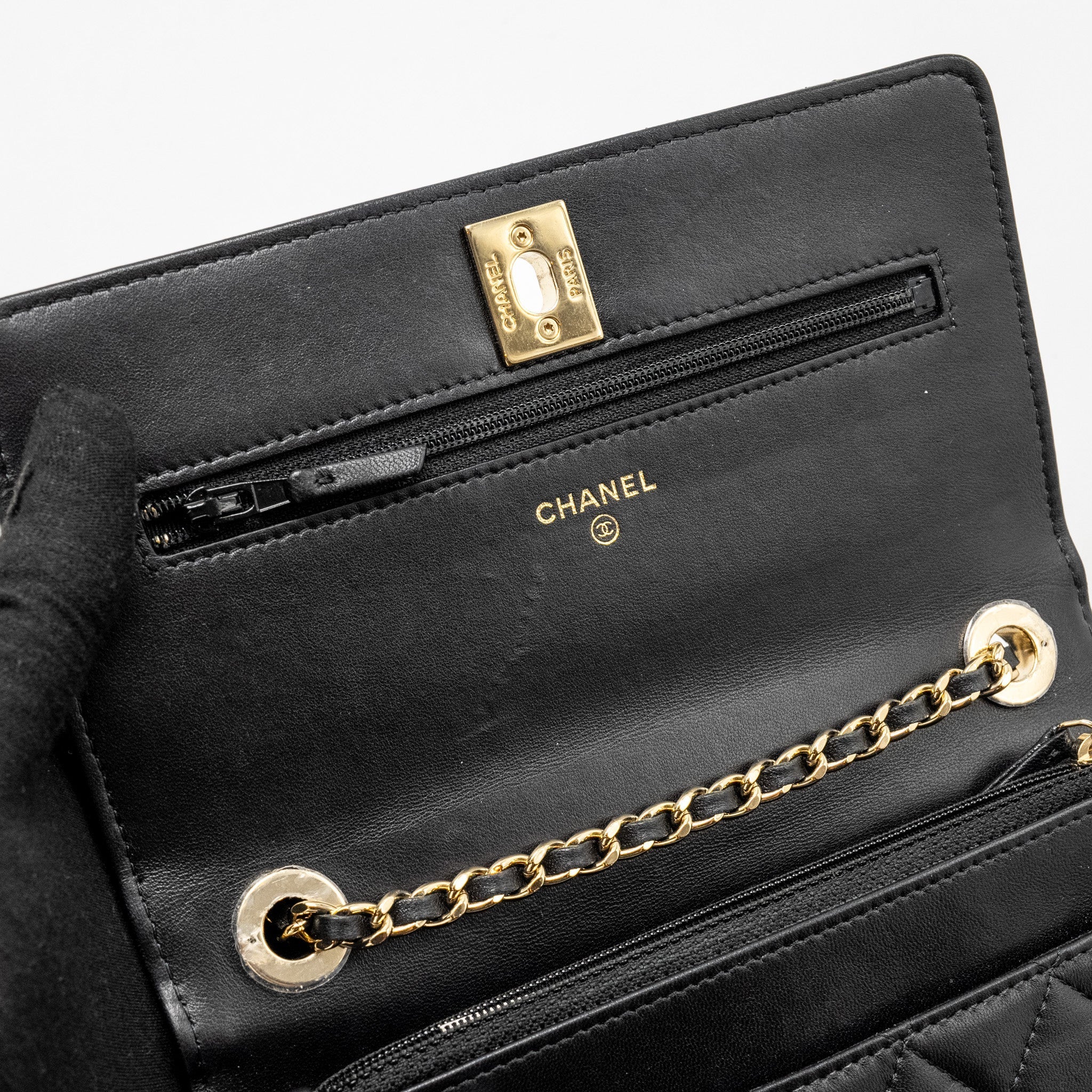 Chanel Trendy CC wallet on Chain lambskin black L (microchip)