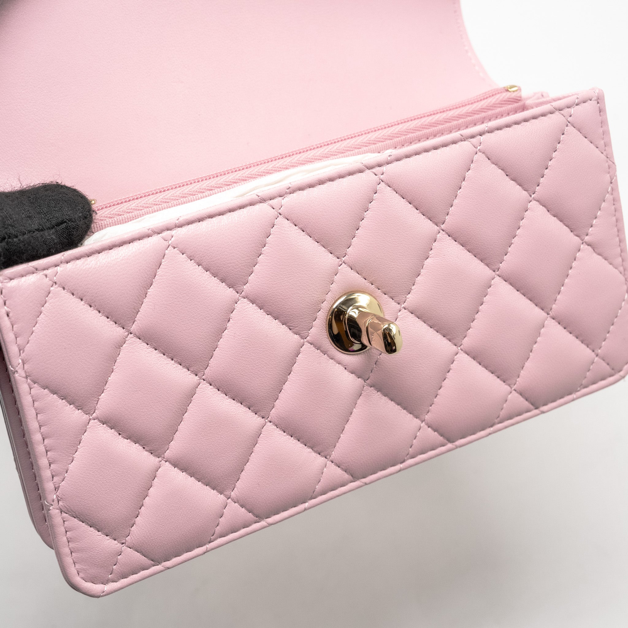 Chanel Pearl Detailed Top Handel Wallet On Chain Lambskin Pink L (Microchip)