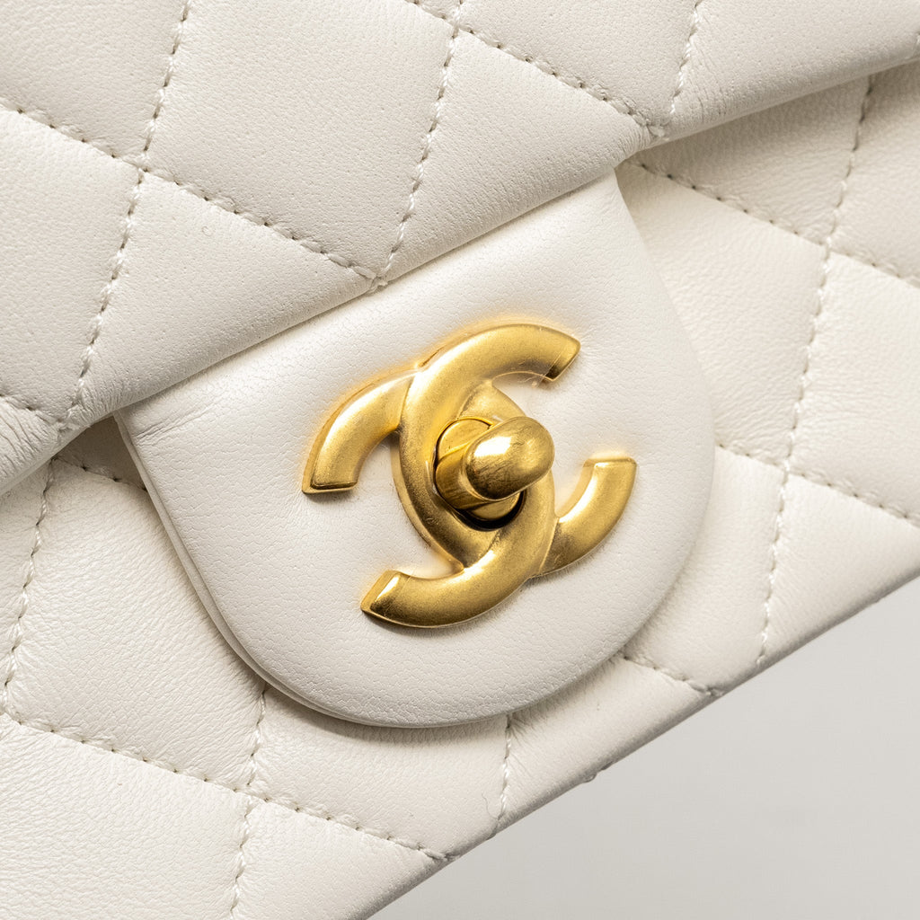 Chanel Pearl Crush Mini Square Lambskin White  (microchip)