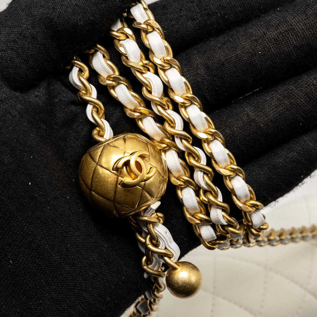 Chanel Pearl Crush Mini Square Lambskin White  (microchip)