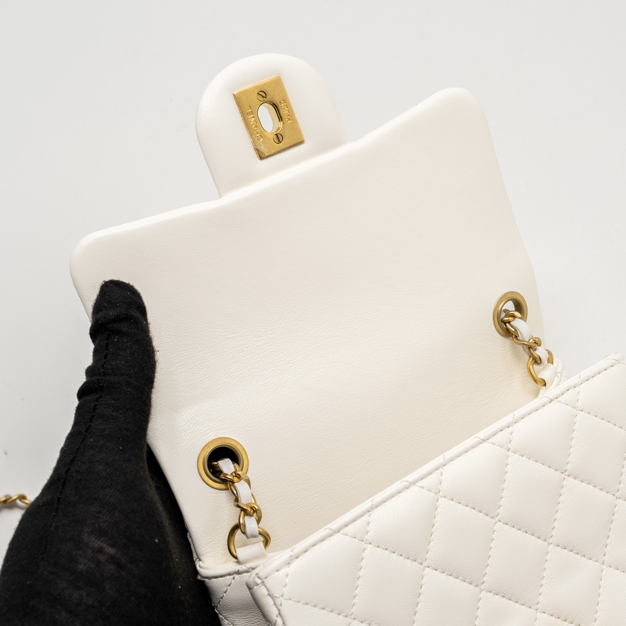 Chanel Pearl Crush Mini Square Lambskin White  (microchip)
