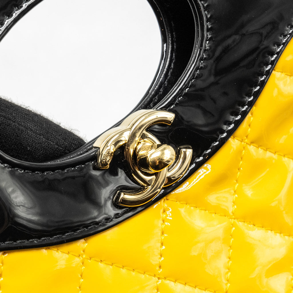 Chanel Mini 31 Bag Patent Black/Yellow L (Microchip)