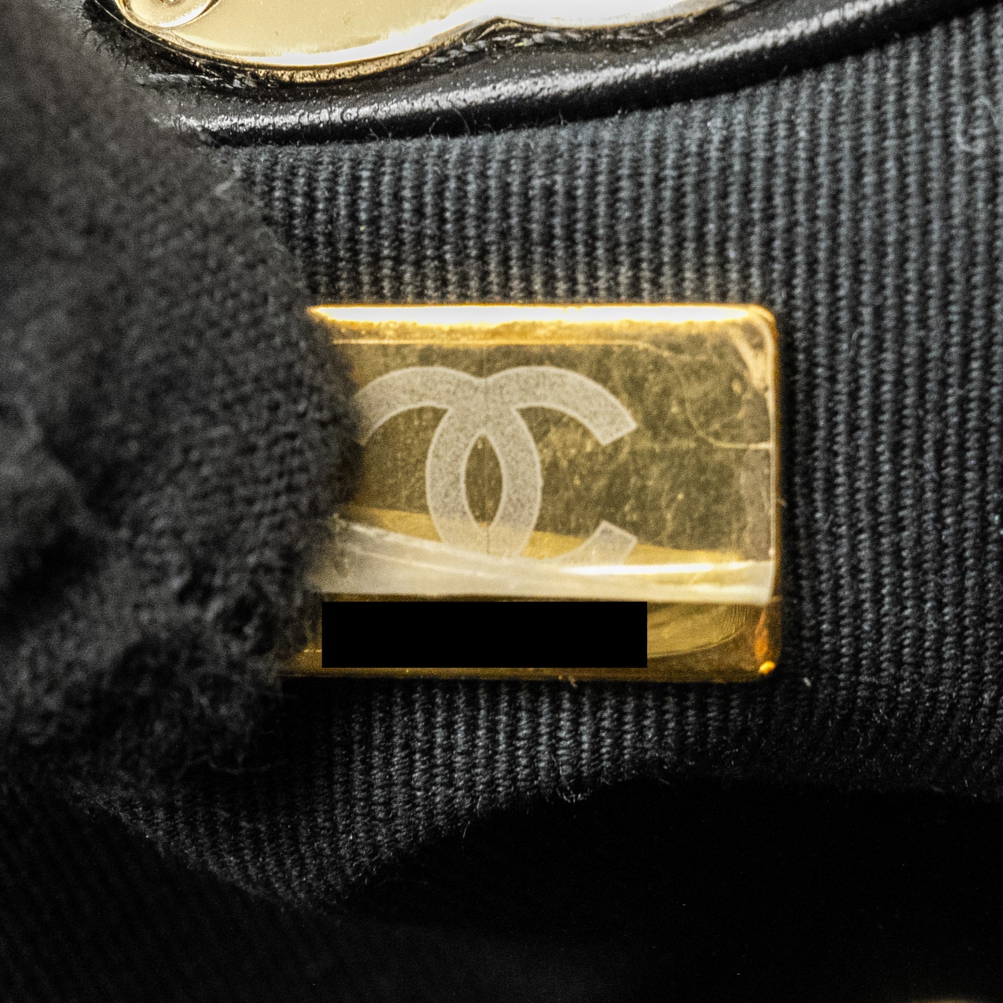 Chanel Mini 31 Bag Patent Black/Yellow L (Microchip)