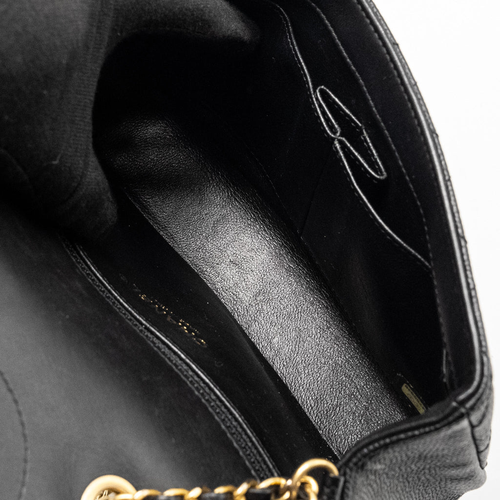 Chanel Filigree Flap Bag Caviar Black