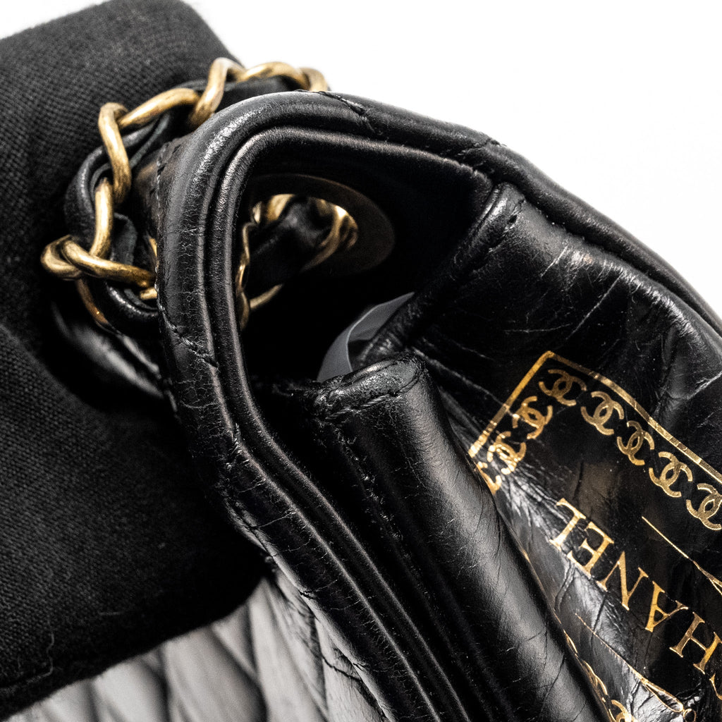 Chanel Limited Edition Quilted Flap Bag Shiny Calfskin Black