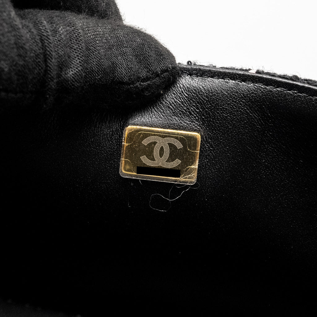 Chanel 23K Flower Bomb Mini Rectangular Flap Bag Tweed Black/Pink L (Microchip)