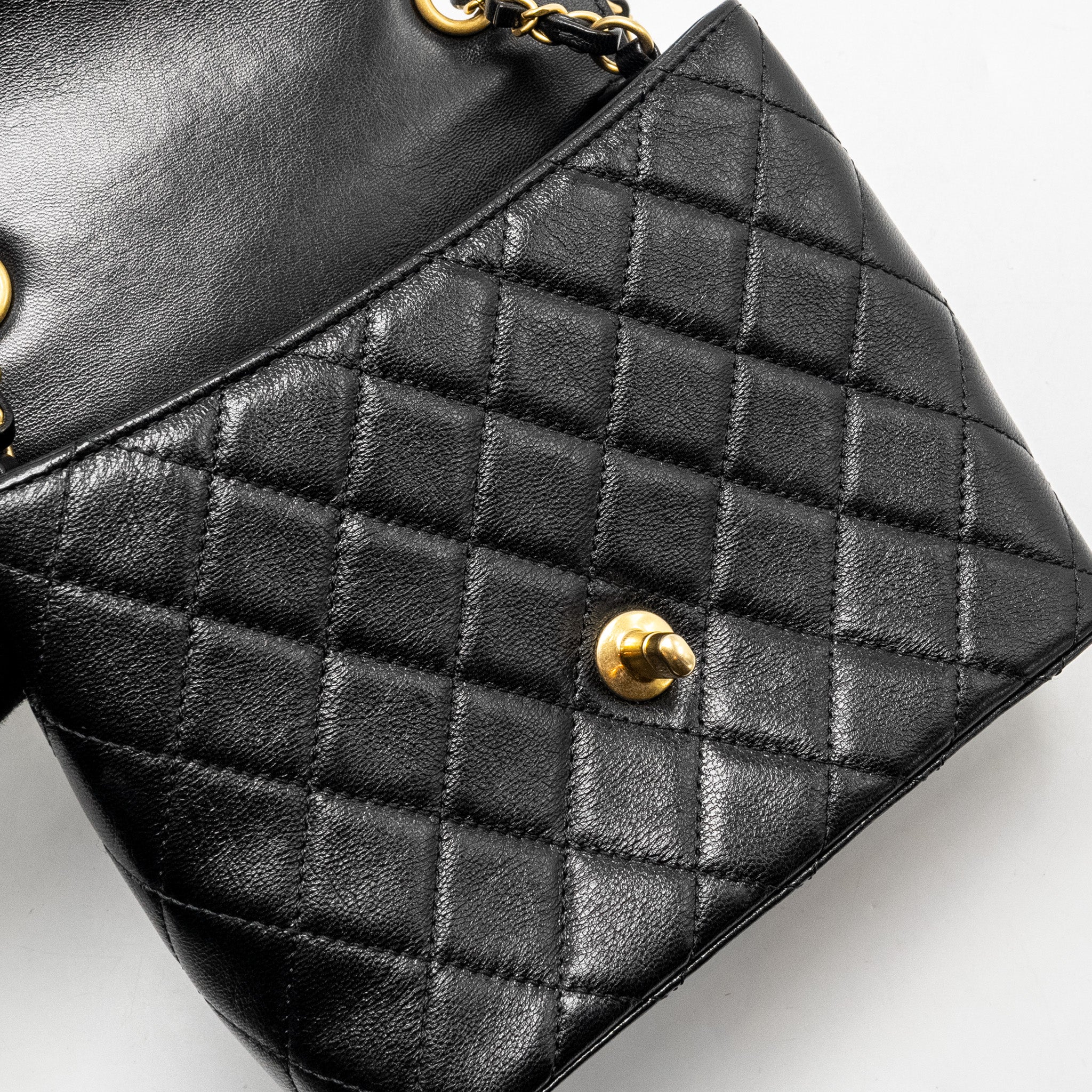 CHANEL 22K Retro Classic New Square Large Flap Bag Goatskin Black  (Microchip)