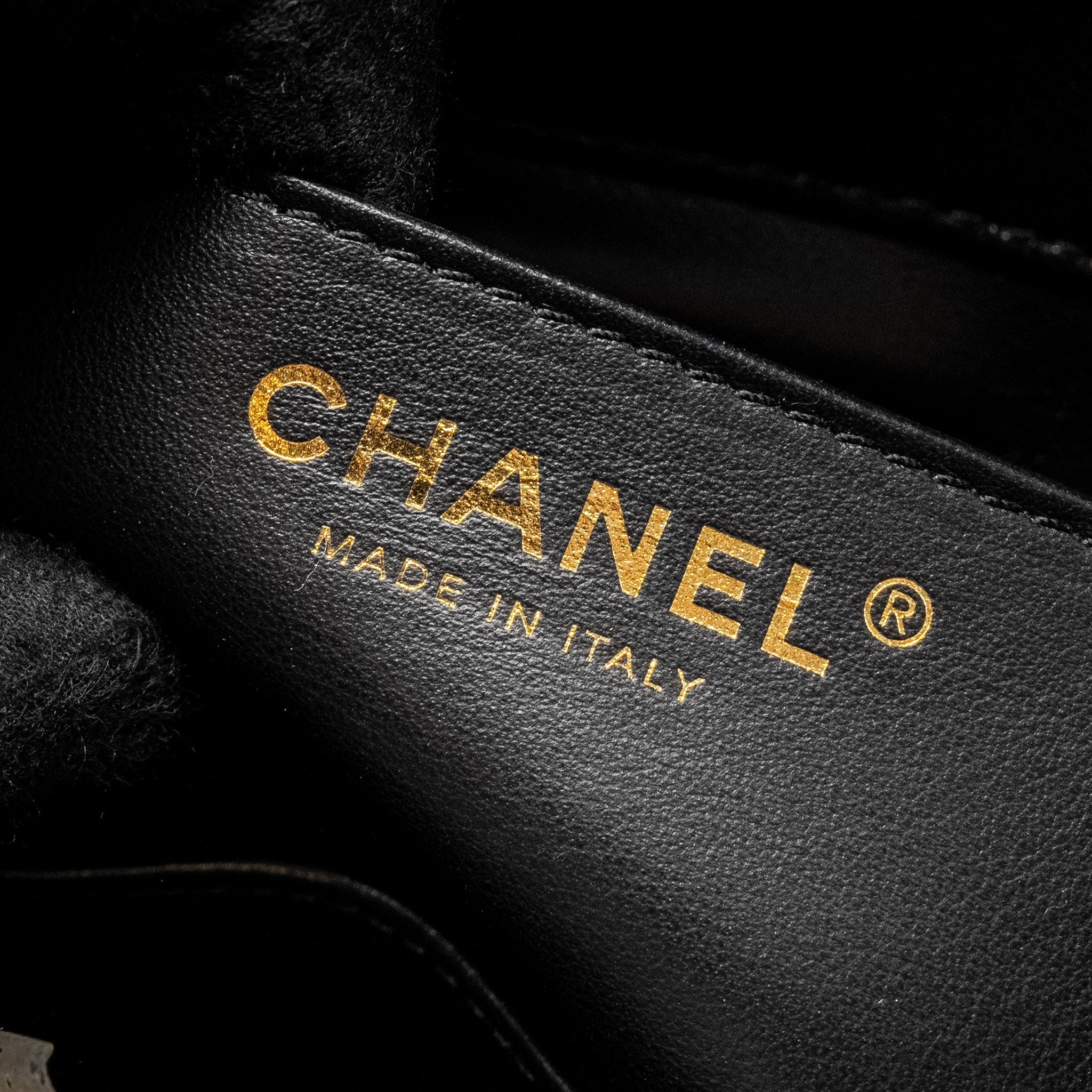CHANEL 22K Retro Classic New Square Large Flap Bag Goatskin Black  (Microchip)