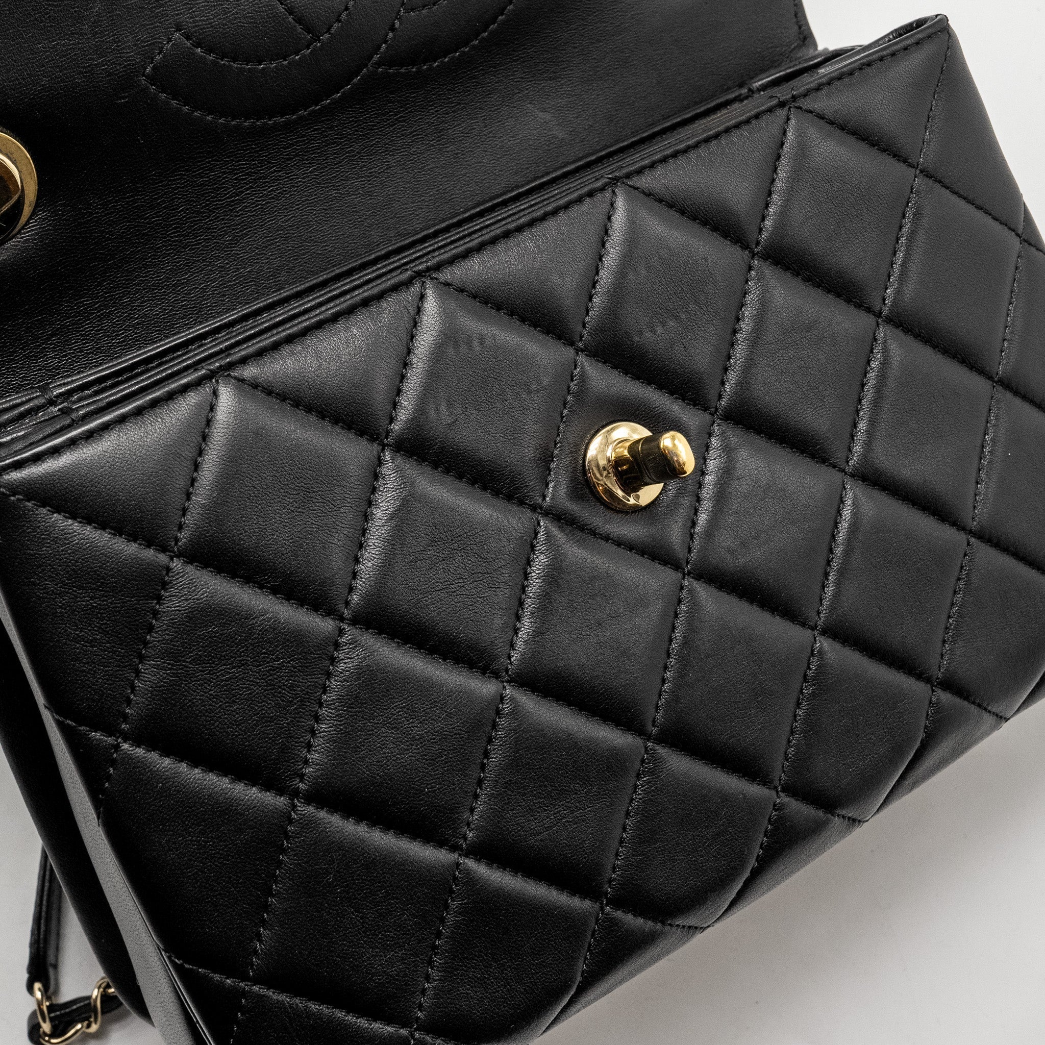 Chanel Small Trendy CC flap Bag Lambskin Black