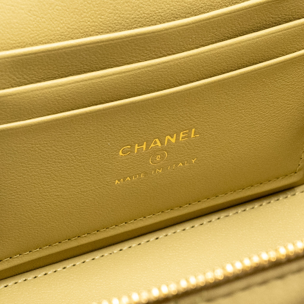 Chanel Coco Letter Long Vanity With Chain Lambskin Green  (Microchip)