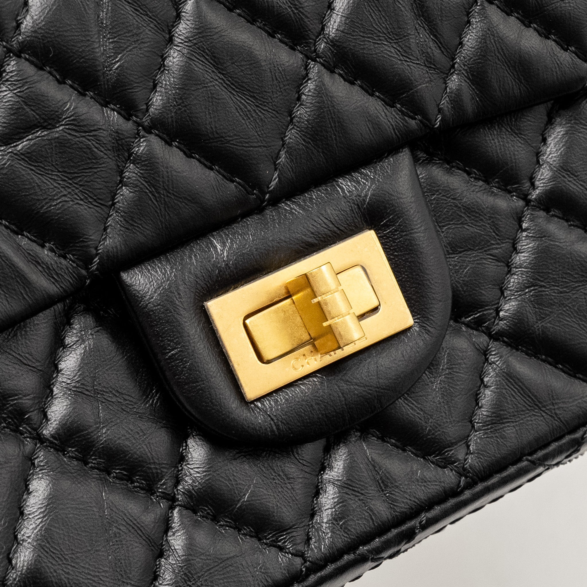 CHANEL Mini 2.55 Reissue Flap Bag Aged Calfskin Black Brushed  (Microchip)