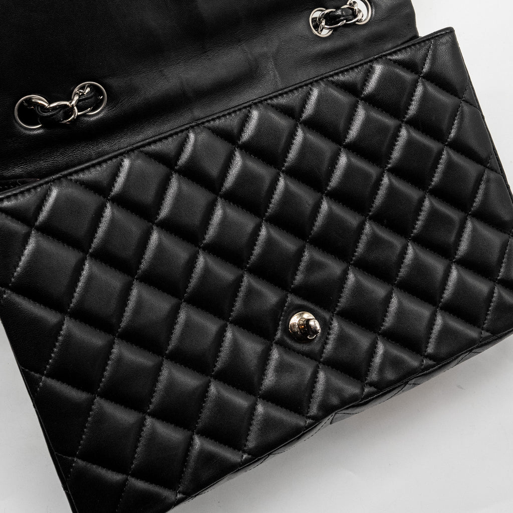 Chanel Classic single Flap Bag Lambskin Black
