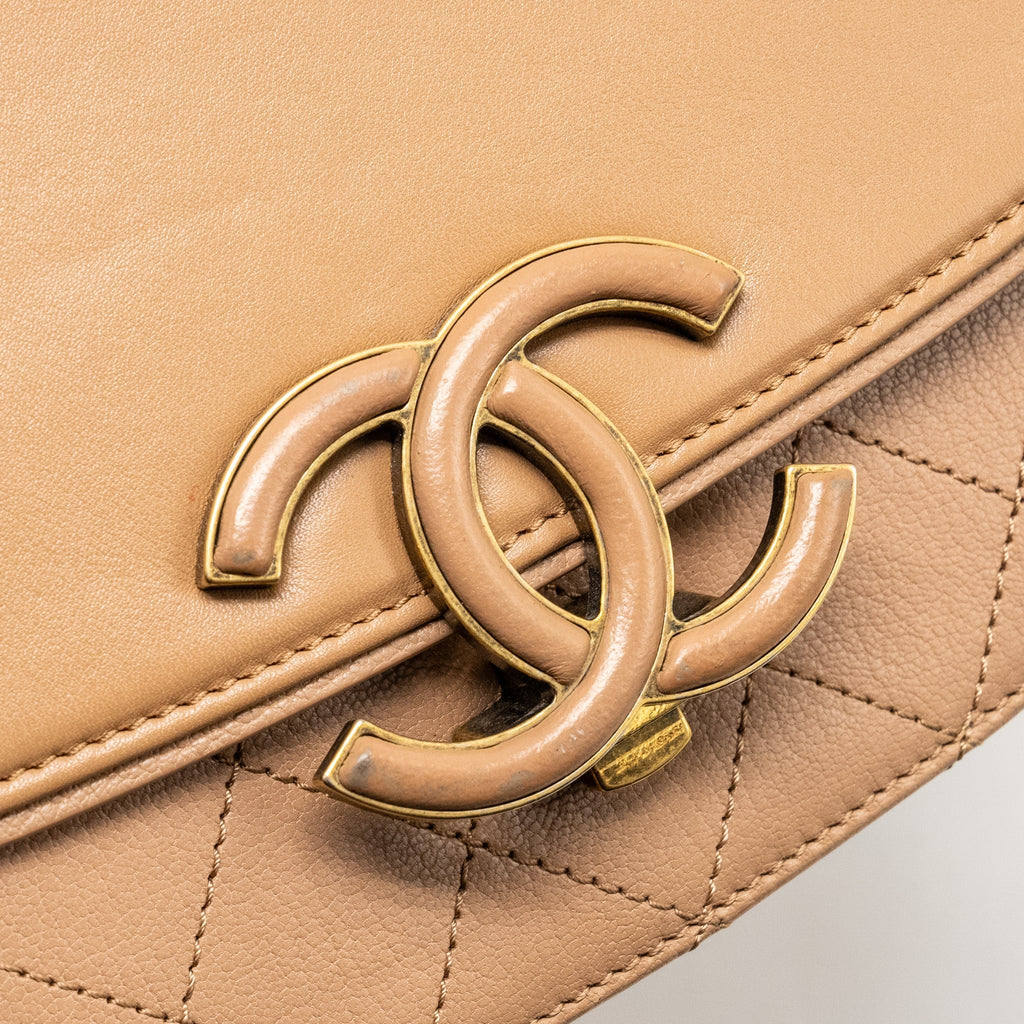 Chanel Coco Curve Flap Bag Calfskin Beige