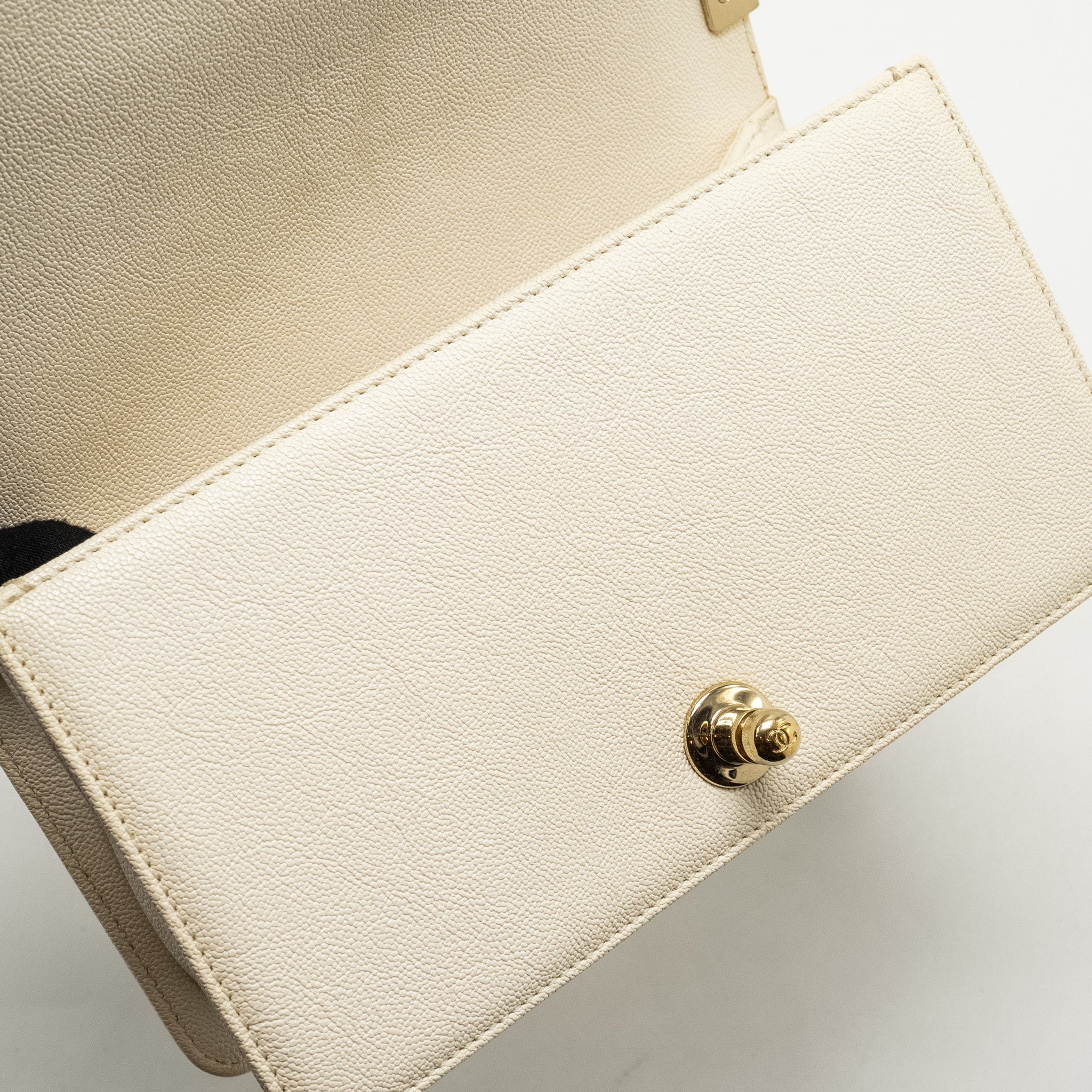 Chanel Small Boy Bag Caviar White L